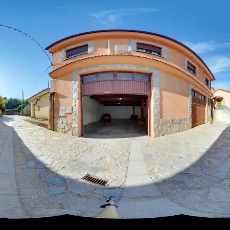 Dom wakacyjny Comfortable House In With Mountain View