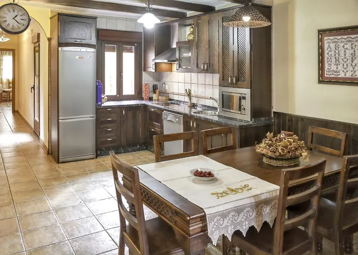 Vakantiehuis Comfortable House In With Mountain View Sotoserrano